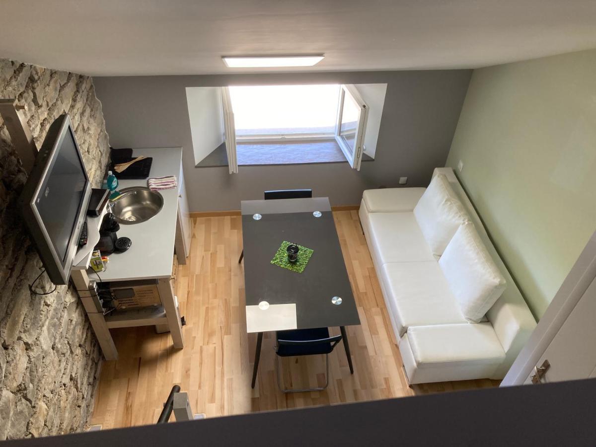 La Chambre Des Bobines Montigny-sur-l'Ain Exteriér fotografie